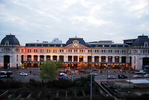 ルルド巡礼　フランス　トゥールーズ駅