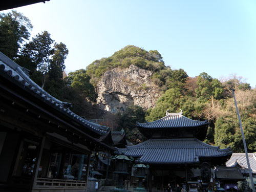 奈良県生駒市　宝山寺