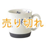 画像: マグカップ　桜の舞(青)　[有田焼]
